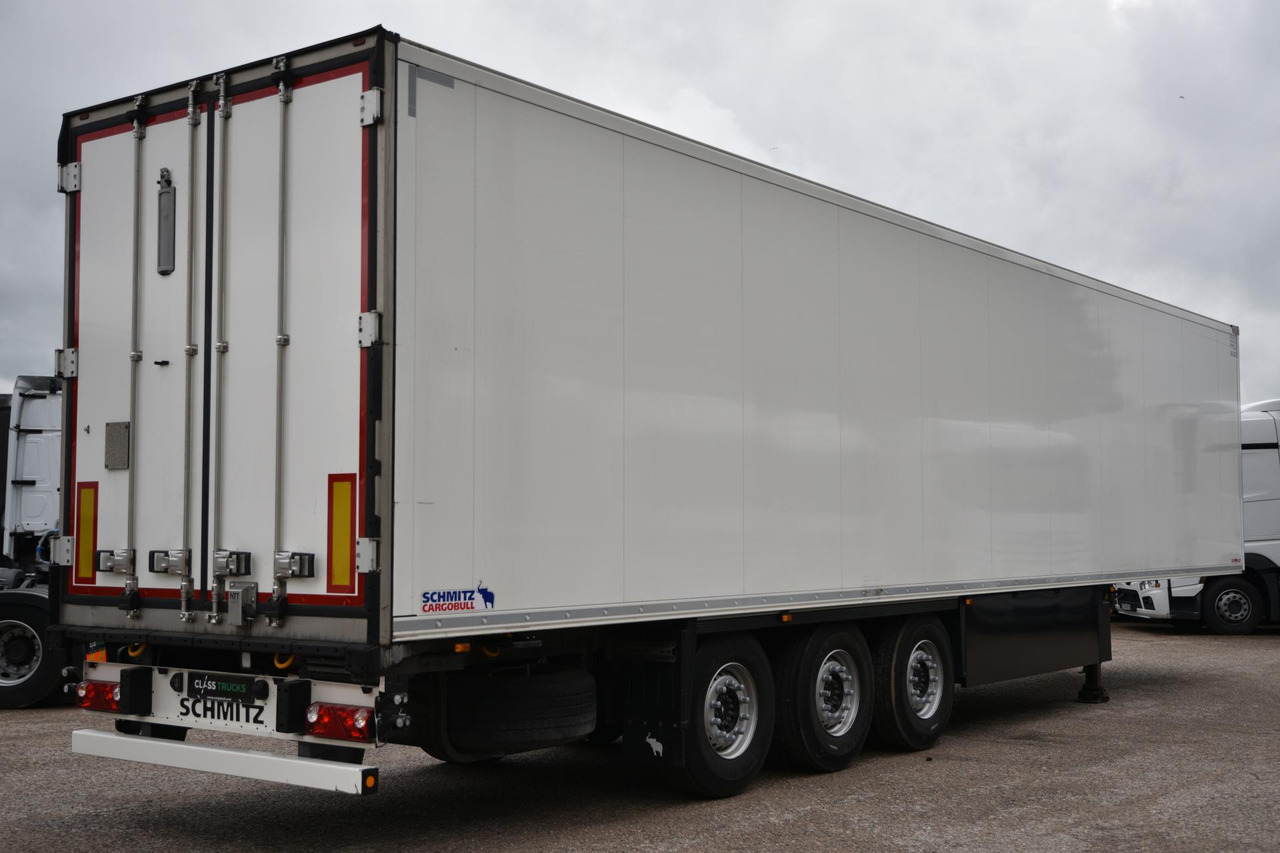 Schmitz Cargobull SKO FP 60 Carrier Vector 1550 - Koelwagen oplegger: afbeelding 4 Schmitz Cargobull SKO FP 60 Carrier Vector 1550 - Koelwagen oplegger: afbeelding 4