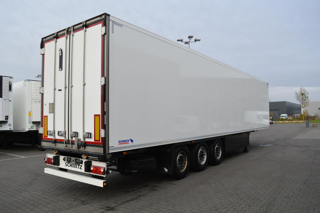 Schmitz Cargobull SKO FP 60 Carrier Vector 1550 - Koelwagen oplegger: afbeelding 4 Schmitz Cargobull SKO FP 60 Carrier Vector 1550 - Koelwagen oplegger: afbeelding 4