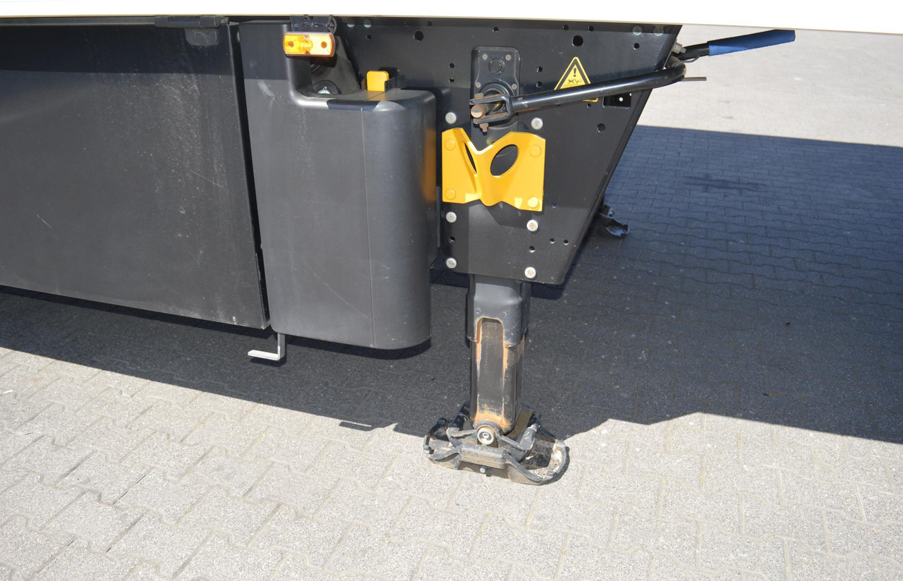 Schmitz Cargobull SKO FP 60 ThermoKing SLXi 300 - Koelwagen oplegger: afbeelding 4 Schmitz Cargobull SKO FP 60 ThermoKing SLXi 300 - Koelwagen oplegger: afbeelding 4