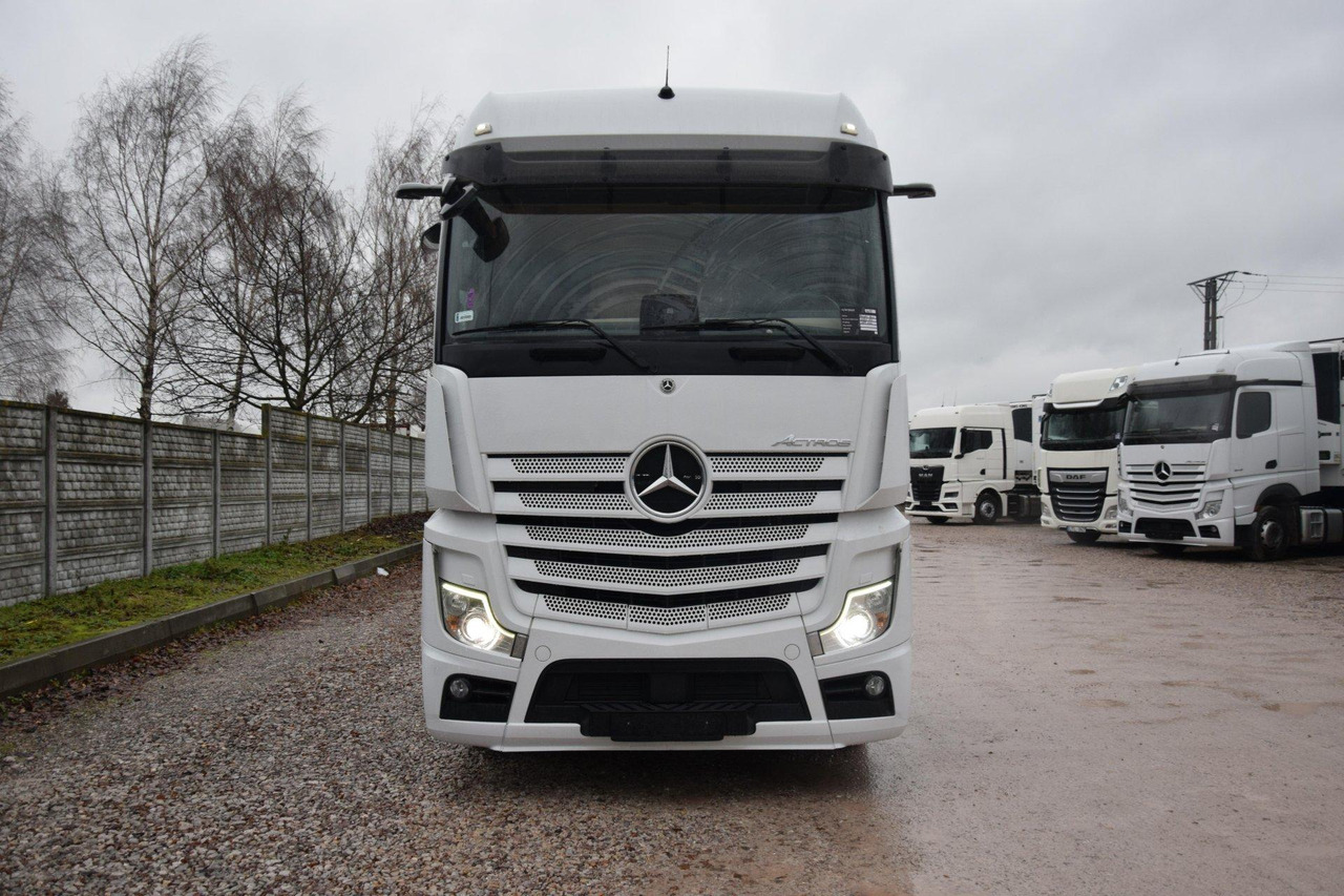 Mercedes-Benz Actros 5 1845 BigSpace Max tanks - Trekker: afbeelding 2 Mercedes-Benz Actros 5 1845 BigSpace Max tanks - Trekker: afbeelding 2