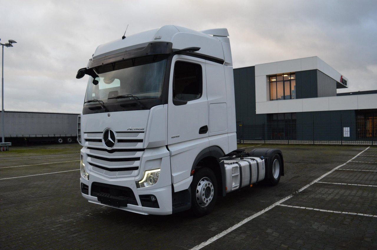 Mercedes-Benz Actros 5 1845 BigSpace - Trekker: afbeelding 1 Mercedes-Benz Actros 5 1845 BigSpace - Trekker: afbeelding 1