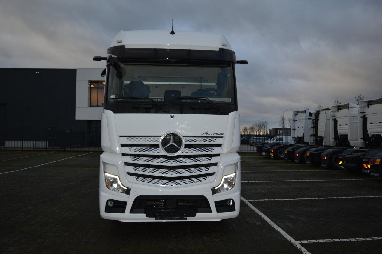 Mercedes-Benz Actros 5 1845 BigSpace - Trekker: afbeelding 2 Mercedes-Benz Actros 5 1845 BigSpace - Trekker: afbeelding 2