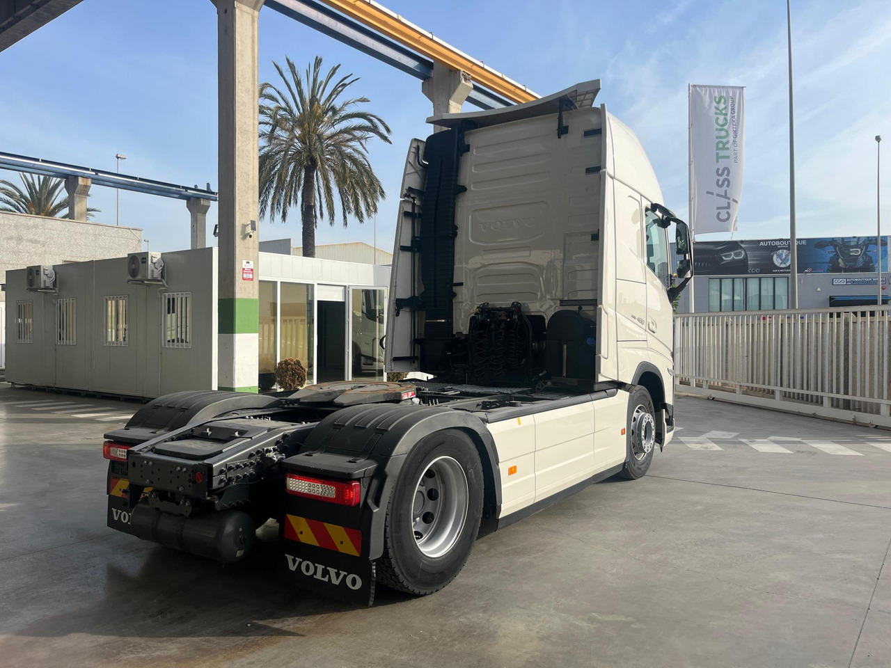 Volvo FH 460 Globetrotter XL i-Save I-ParkCool - Trekker: afbeelding 3 Volvo FH 460 Globetrotter XL i-Save I-ParkCool - Trekker: afbeelding 3