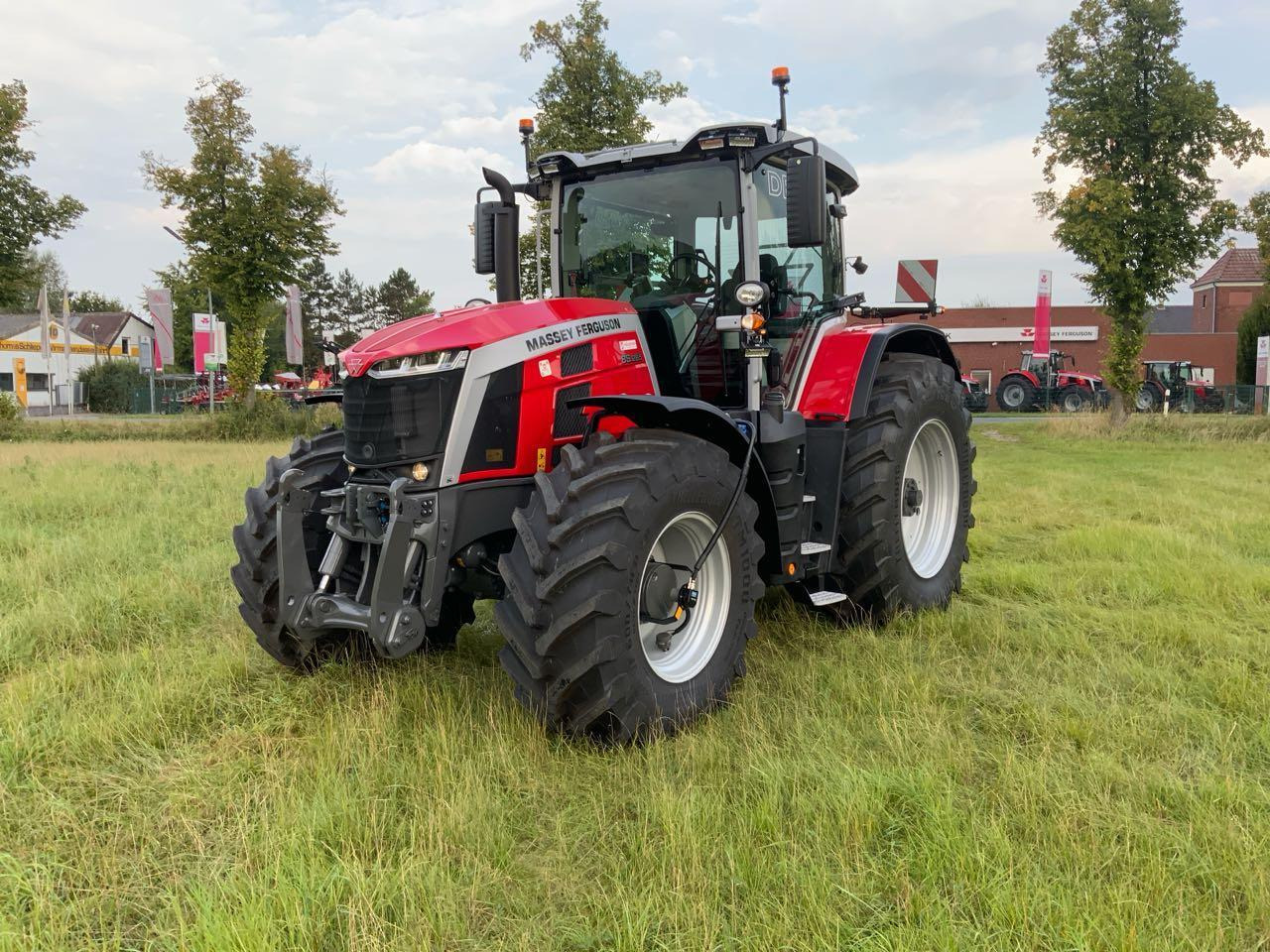 Massey Ferguson MF 8S.265 DYNA-VT - Tractor: afbeelding 4 Massey Ferguson MF 8S.265 DYNA-VT - Tractor: afbeelding 4