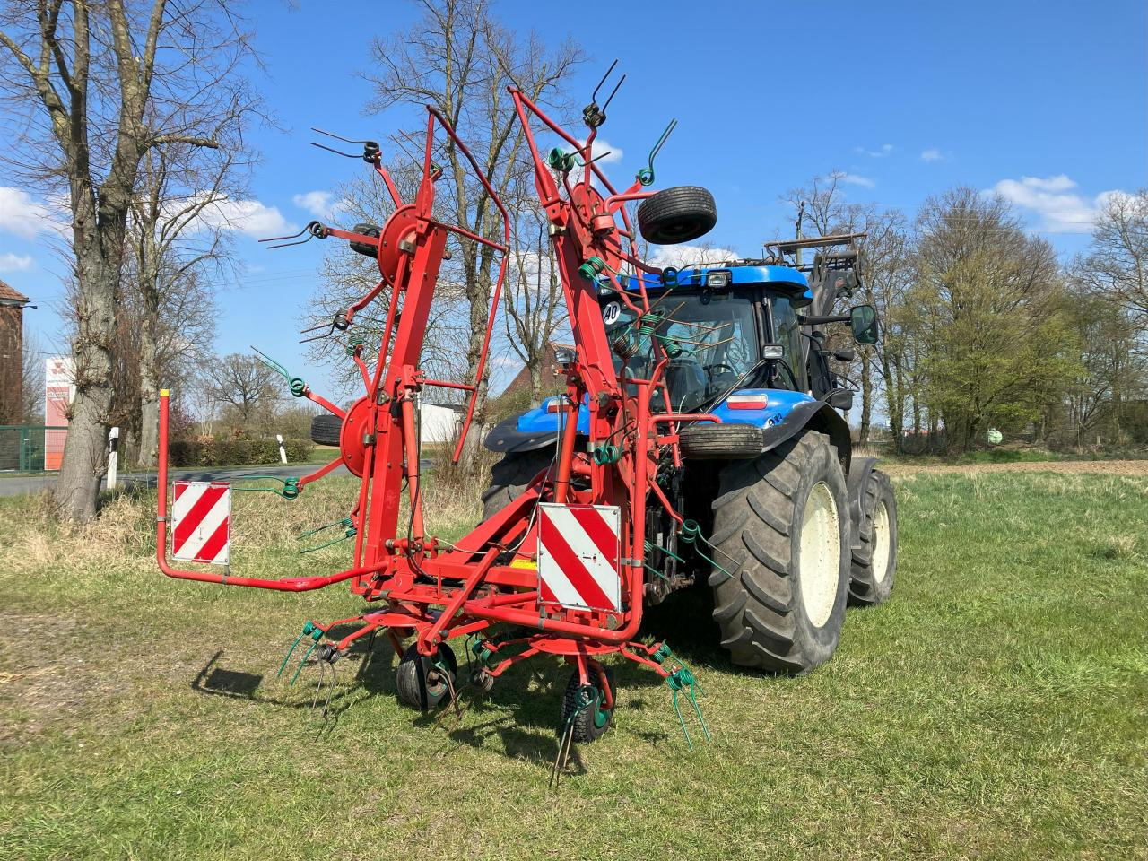 Taarup 6592 - Hooischudder: afbeelding 2 Taarup 6592 - Hooischudder: afbeelding 2