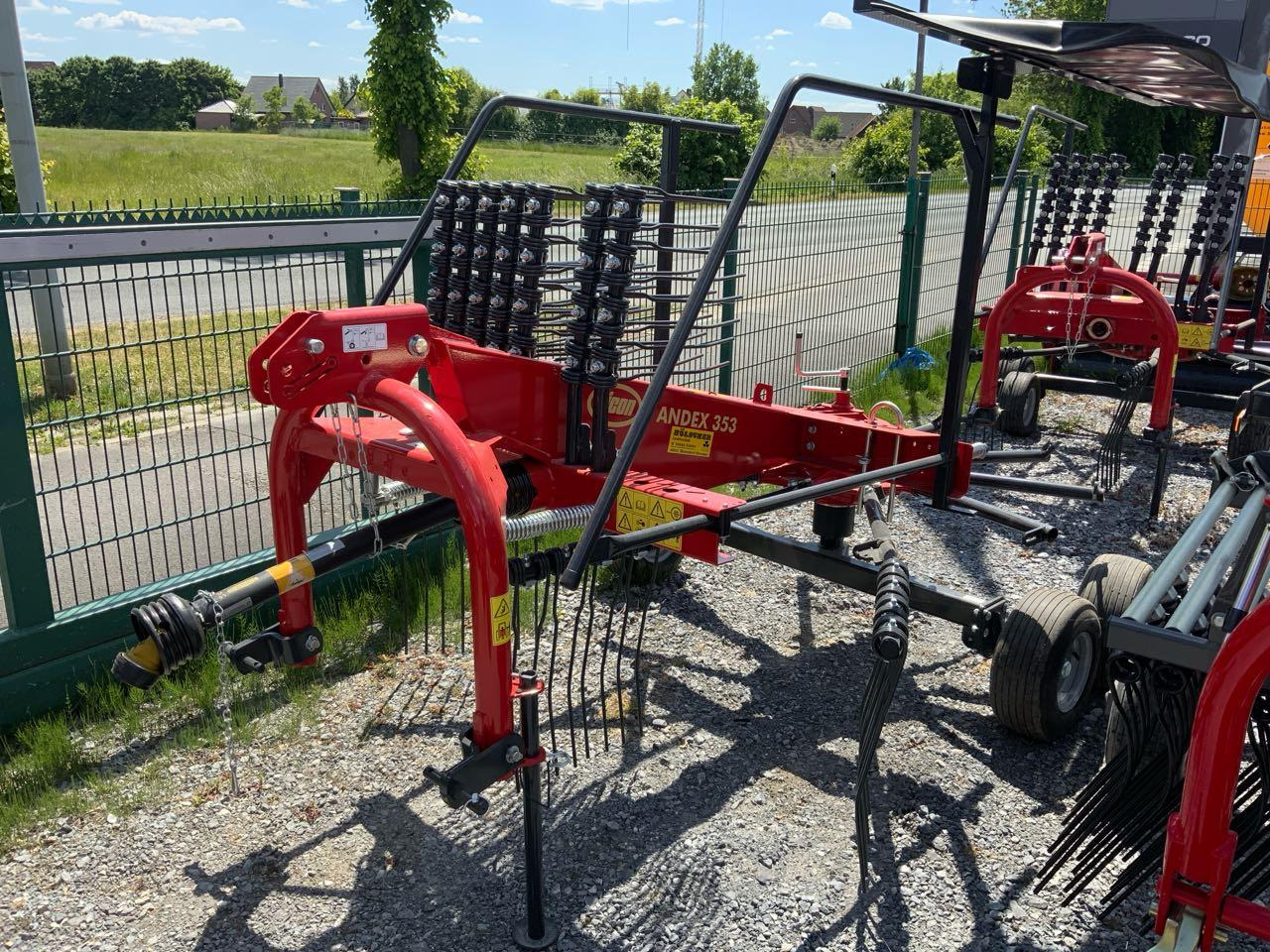 Vicon ANDEX 353 - Hooischudder: afbeelding 1 Vicon ANDEX 353 - Hooischudder: afbeelding 1