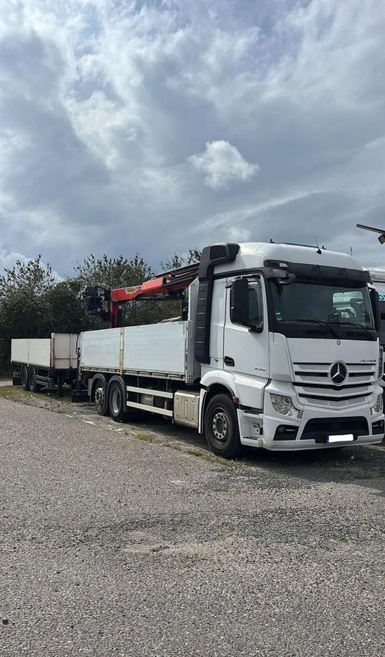 Mercedes-Benz ACTROS 2545 / 6x2 / HDS Palfinger PK 20.501 sterowany radiowo / Przyczepa w zestawie / Euro6/ Przebieg 340 000km - Vrachtwagen met open laadbak, Kraanwagen: afbeelding 1 Mercedes-Benz ACTROS 2545 / 6x2 / HDS Palfinger PK 20.501 sterowany radiowo / Przyczepa w zestawie / Euro6/ Przebieg 340 000km - Vrachtwagen met open laadbak, Kraanwagen: afbeelding 1