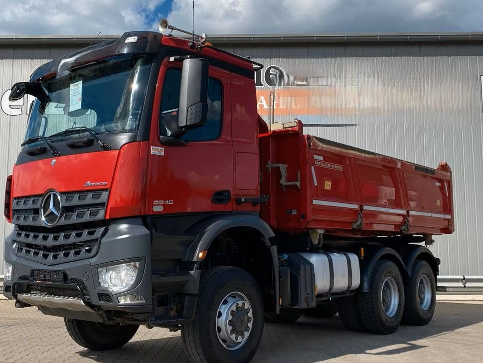 Mercedes-Benz Arocs 3345 | 6x6 Allrad | Wywrotka MEILLER Bordmatik | Euro 6 | - Kipper vrachtwagen: afbeelding 2 Mercedes-Benz Arocs 3345 | 6x6 Allrad | Wywrotka MEILLER Bordmatik | Euro 6 | - Kipper vrachtwagen: afbeelding 2