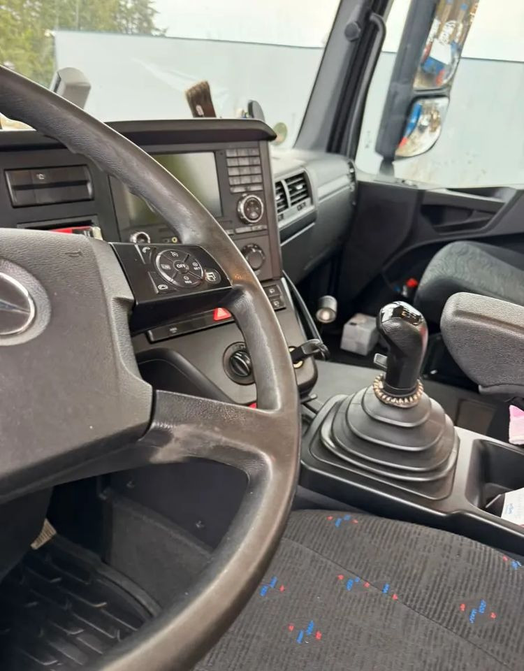 Mercedes-Benz Arocs 4151 / 8x4 / Meiller Trójstronna wywrotka / 510 KM / Euro 6 / Bordmatic / Retarder - Kipper vrachtwagen: afbeelding 4 Mercedes-Benz Arocs 4151 / 8x4 / Meiller Trójstronna wywrotka / 510 KM / Euro 6 / Bordmatic / Retarder - Kipper vrachtwagen: afbeelding 4