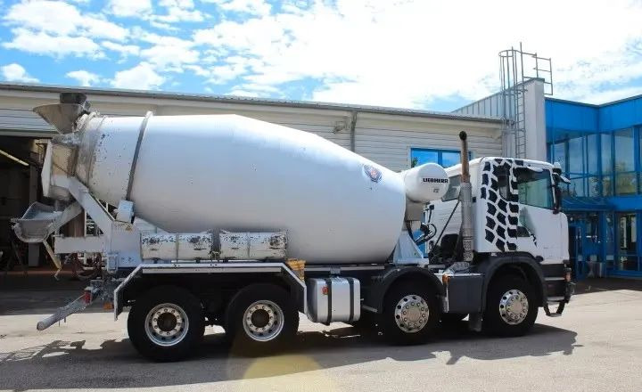 Scania G 410 8x4 – betonowóz Liebherr HTM 904 (9 m³) - Betonmixer: afbeelding 1 Scania G 410 8x4 – betonowóz Liebherr HTM 904 (9 m³) - Betonmixer: afbeelding 1