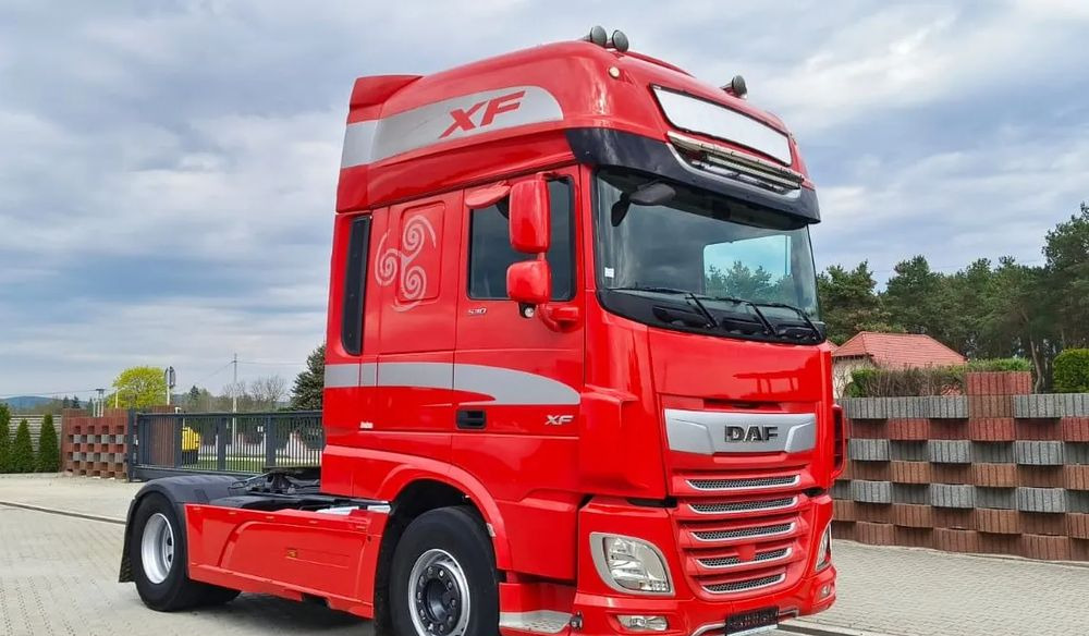 DAF XF 530 Super Space Cab | RETARDER | KLIMATYZACJA | EURO 6 | 2018 | 530 000 km - Trekker: afbeelding 5 DAF XF 530 Super Space Cab | RETARDER | KLIMATYZACJA | EURO 6 | 2018 | 530 000 km - Trekker: afbeelding 5