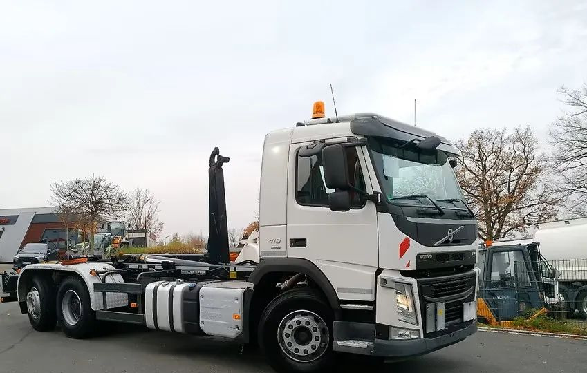 Volvo FM 410 • 6x2 • Meiller z systemem HDS (roll-off) • Euro 6 • Przebieg 251235 km • - Haakarmsysteem vrachtwagen: afbeelding 1 Volvo FM 410 • 6x2 • Meiller z systemem HDS (roll-off) • Euro 6 • Przebieg 251235 km • - Haakarmsysteem vrachtwagen: afbeelding 1