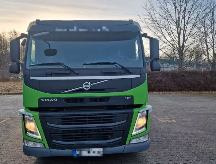 Volvo FM 420 – zabudowa + plandeka / Automatyczna skrzynia / Euro 6 / Zawieszenie pneumatyczne/ 4x2/ - Schuifzeilen vrachtwagen: afbeelding 5 Volvo FM 420 – zabudowa + plandeka / Automatyczna skrzynia / Euro 6 / Zawieszenie pneumatyczne/ 4x2/ - Schuifzeilen vrachtwagen: afbeelding 5