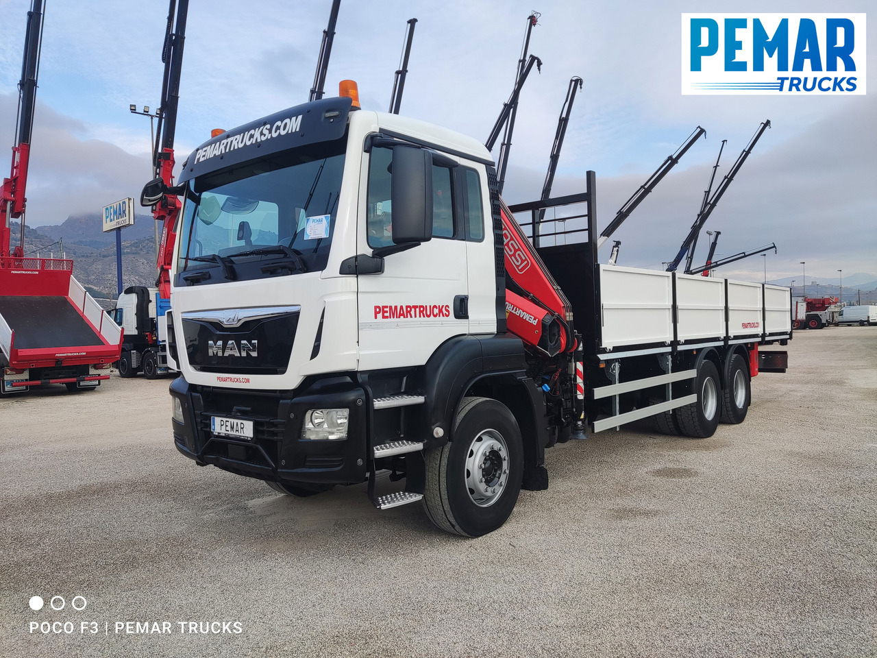 Kraanwagen MAN TGS 26.360 6X4 GRUA CAJA FIJA EURO 6: afbeelding 11