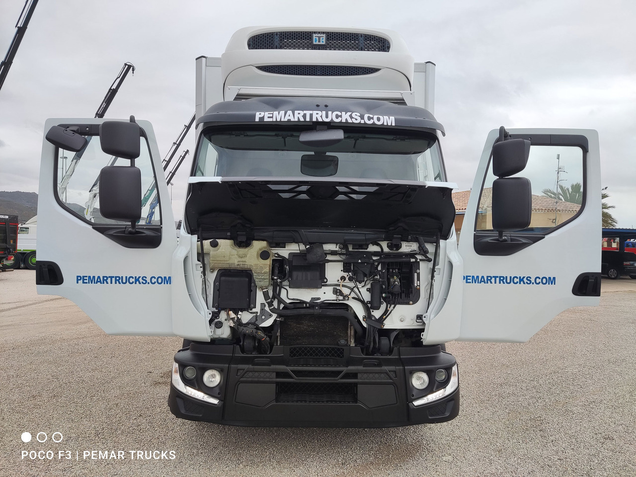 Leasing RENAULT MIDLUM D16 240 EURO 6 RENAULT MIDLUM D16 240 EURO 6: afbeelding 26