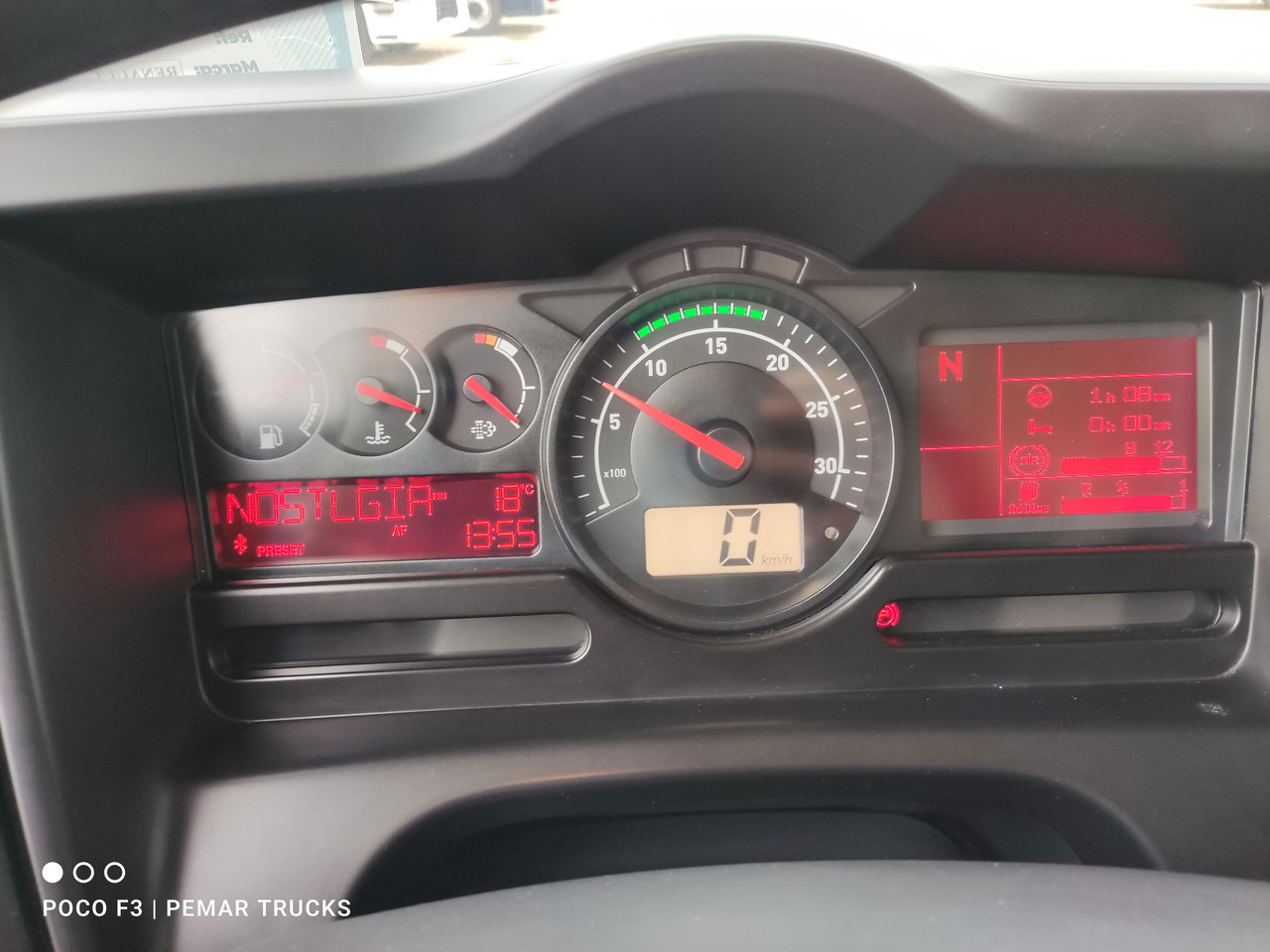 Leasing RENAULT MIDLUM D16 240 EURO 6 RENAULT MIDLUM D16 240 EURO 6: afbeelding 24