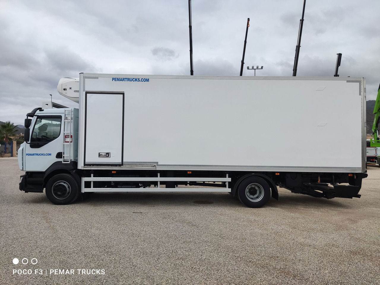 Leasing RENAULT MIDLUM D16 240 EURO 6 RENAULT MIDLUM D16 240 EURO 6: afbeelding 8