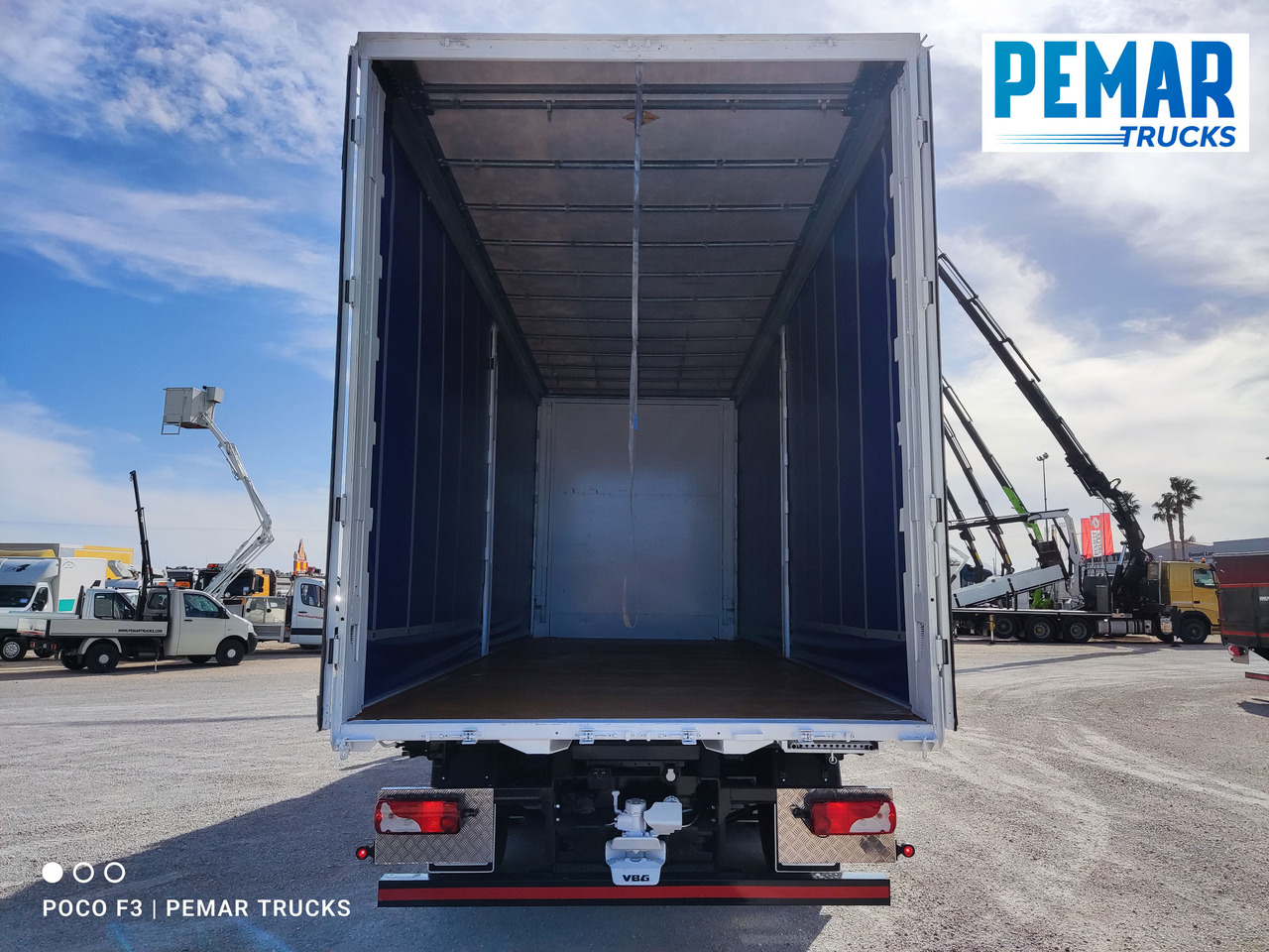 Containertransporter/ Wissellaadbak vrachtwagen SCANIA R 500 6X2 TAUTLINER CAJA INTERCAMBIABLE: afbeelding 9 Containertransporter/ Wissellaadbak vrachtwagen SCANIA R 500 6X2 TAUTLINER CAJA INTERCAMBIABLE: afbeelding 9