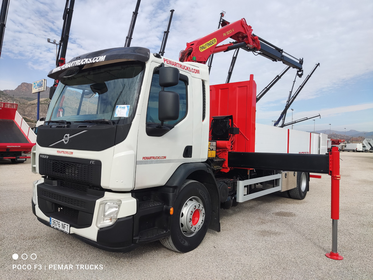 VOLVO FE 280 GRUA CAJA FIJA 18T EURO 6 - Kraanwagen: afbeelding 1 VOLVO FE 280 GRUA CAJA FIJA 18T EURO 6 - Kraanwagen: afbeelding 1