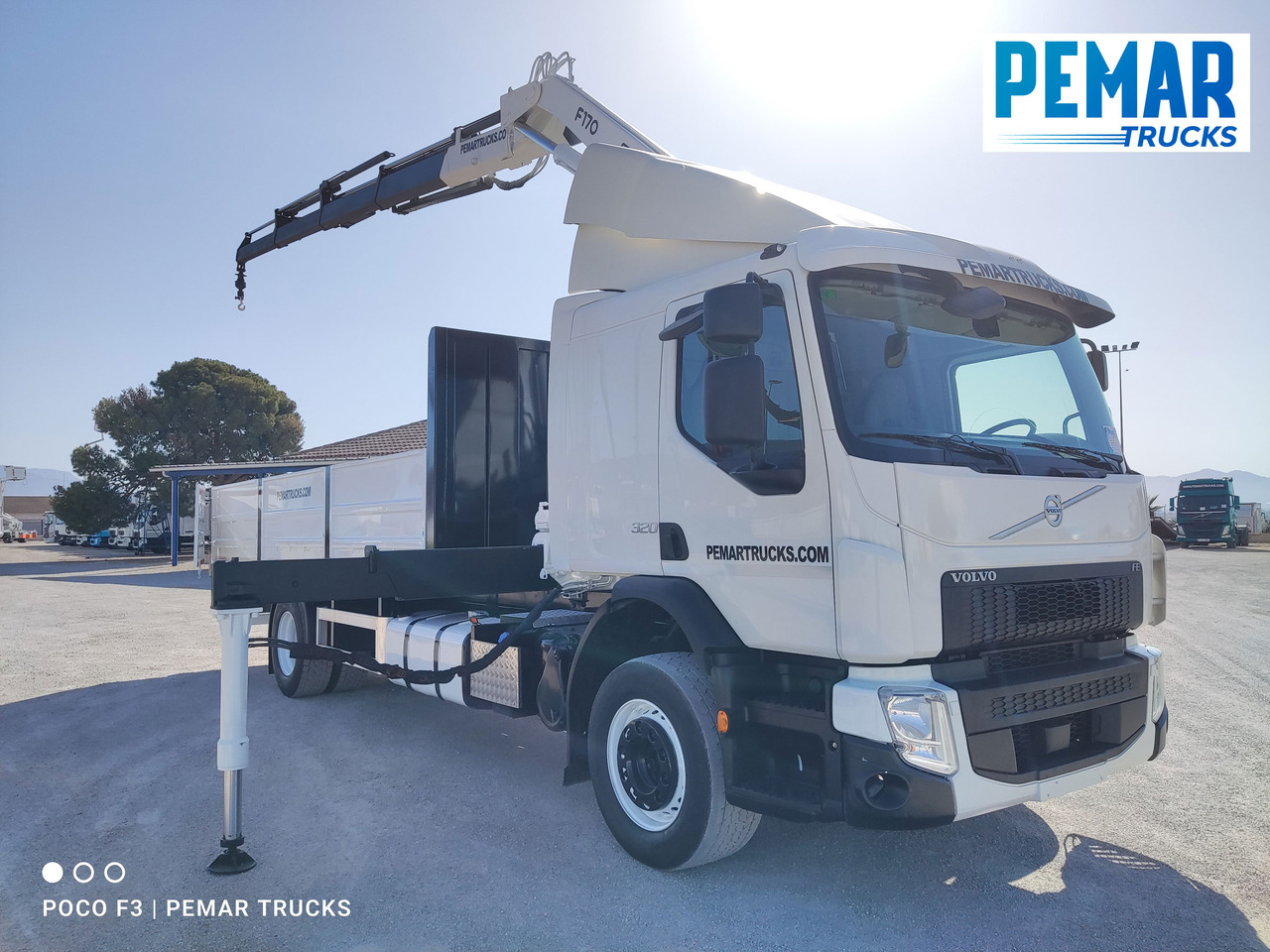VOLVO FE 320 GRUA CAJA FIJA 18T EURO 6 - Kraanwagen: afbeelding 3 VOLVO FE 320 GRUA CAJA FIJA 18T EURO 6 - Kraanwagen: afbeelding 3