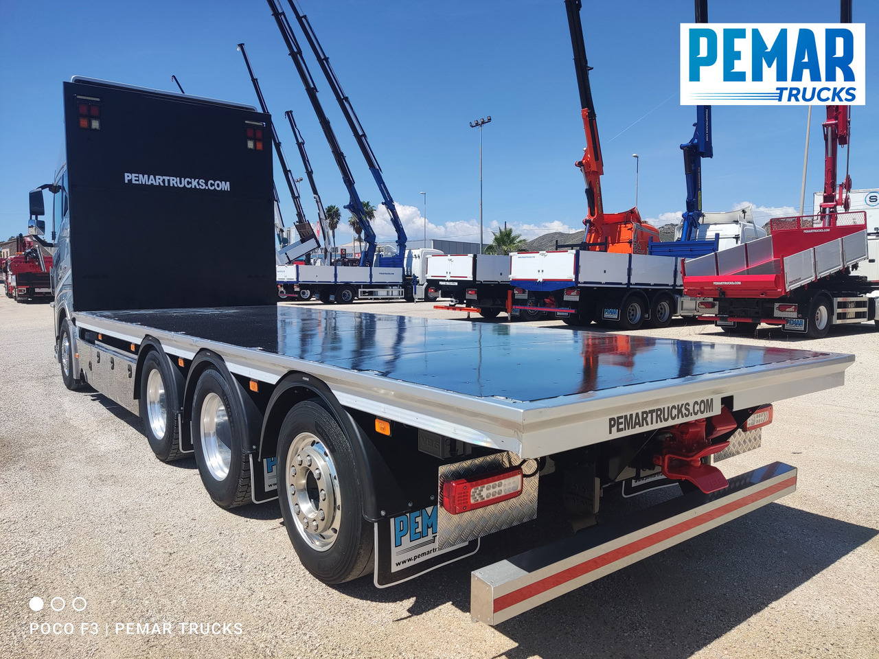 Vrachtwagen met open laadbak VOLVO FH16 750 8X4 PLATAFORMA CAJA ABIERTA: afbeelding 7