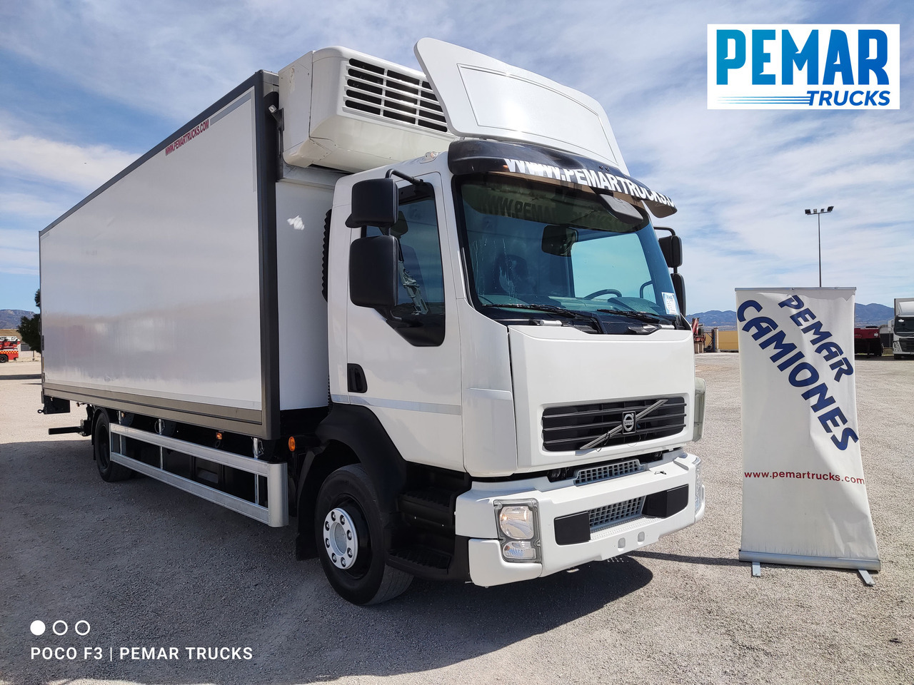 VOLVO FL 240 FRIGORIFICO 14T - Koelwagen vrachtwagen: afbeelding 3 VOLVO FL 240 FRIGORIFICO 14T - Koelwagen vrachtwagen: afbeelding 3