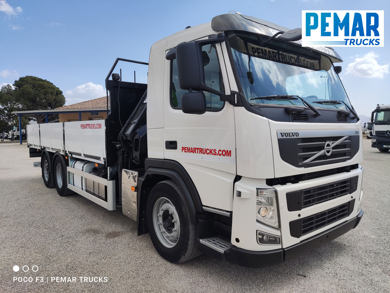 VOLVO FM 330 6X2 GRUA CAJA FIJA - Vrachtwagen met open laadbak, Kraanwagen: afbeelding 4 VOLVO FM 330 6X2 GRUA CAJA FIJA - Vrachtwagen met open laadbak, Kraanwagen: afbeelding 4