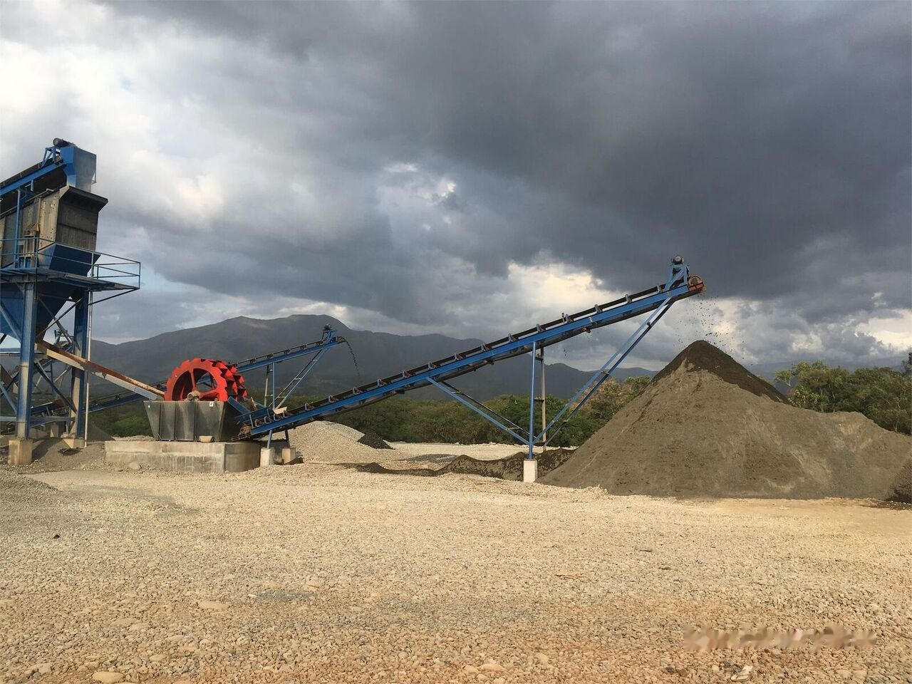 Kinglink 150TPH RIVER STONE CRUSHING PLANT - Kaakbreker: afbeelding 4 Kinglink 150TPH RIVER STONE CRUSHING PLANT - Kaakbreker: afbeelding 4