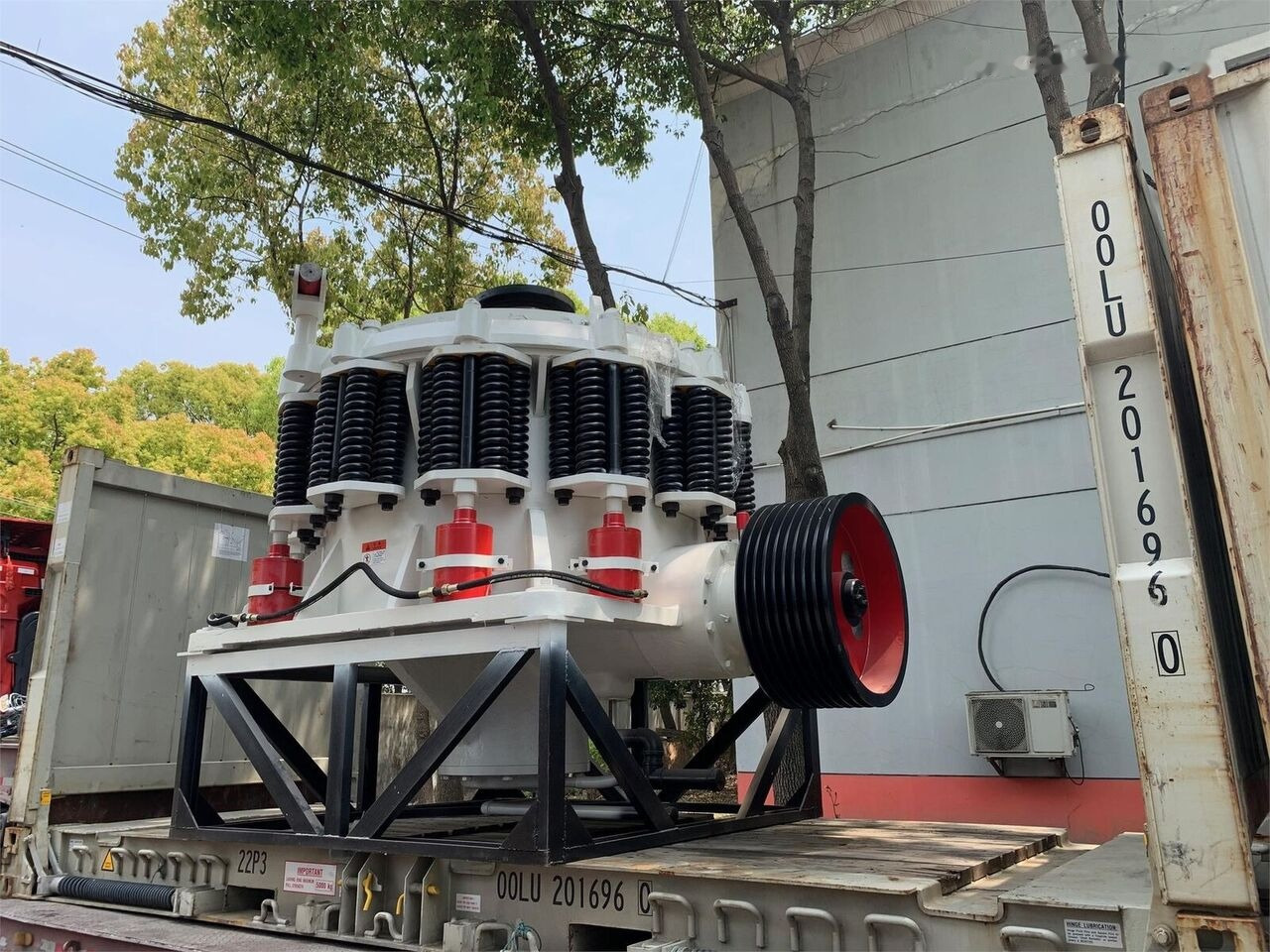 Kinglink 5.5 Feet Symons Cone Crusher KLC1680 - Kegelbreker: afbeelding 2 Kinglink 5.5 Feet Symons Cone Crusher KLC1680 - Kegelbreker: afbeelding 2