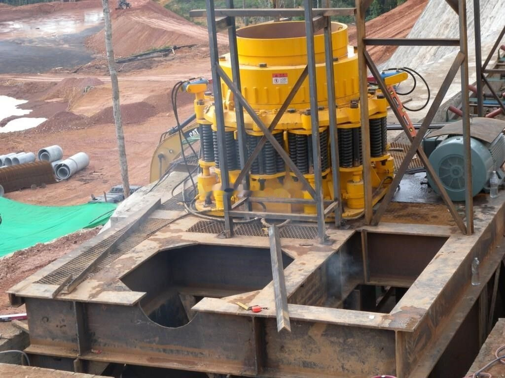 Kinglink Hematite Iron Ore Cone Crusher KLC1300 - Kegelbreker: afbeelding 4 Kinglink Hematite Iron Ore Cone Crusher KLC1300 - Kegelbreker: afbeelding 4