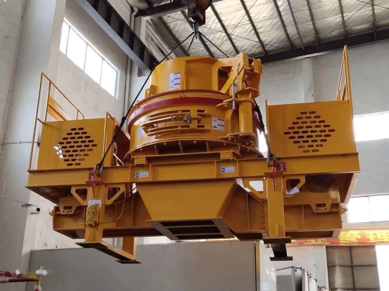 Kinglink KL10 Vertical Shaft Impact Crusher - Slagbreker: afbeelding 1 Kinglink KL10 Vertical Shaft Impact Crusher - Slagbreker: afbeelding 1