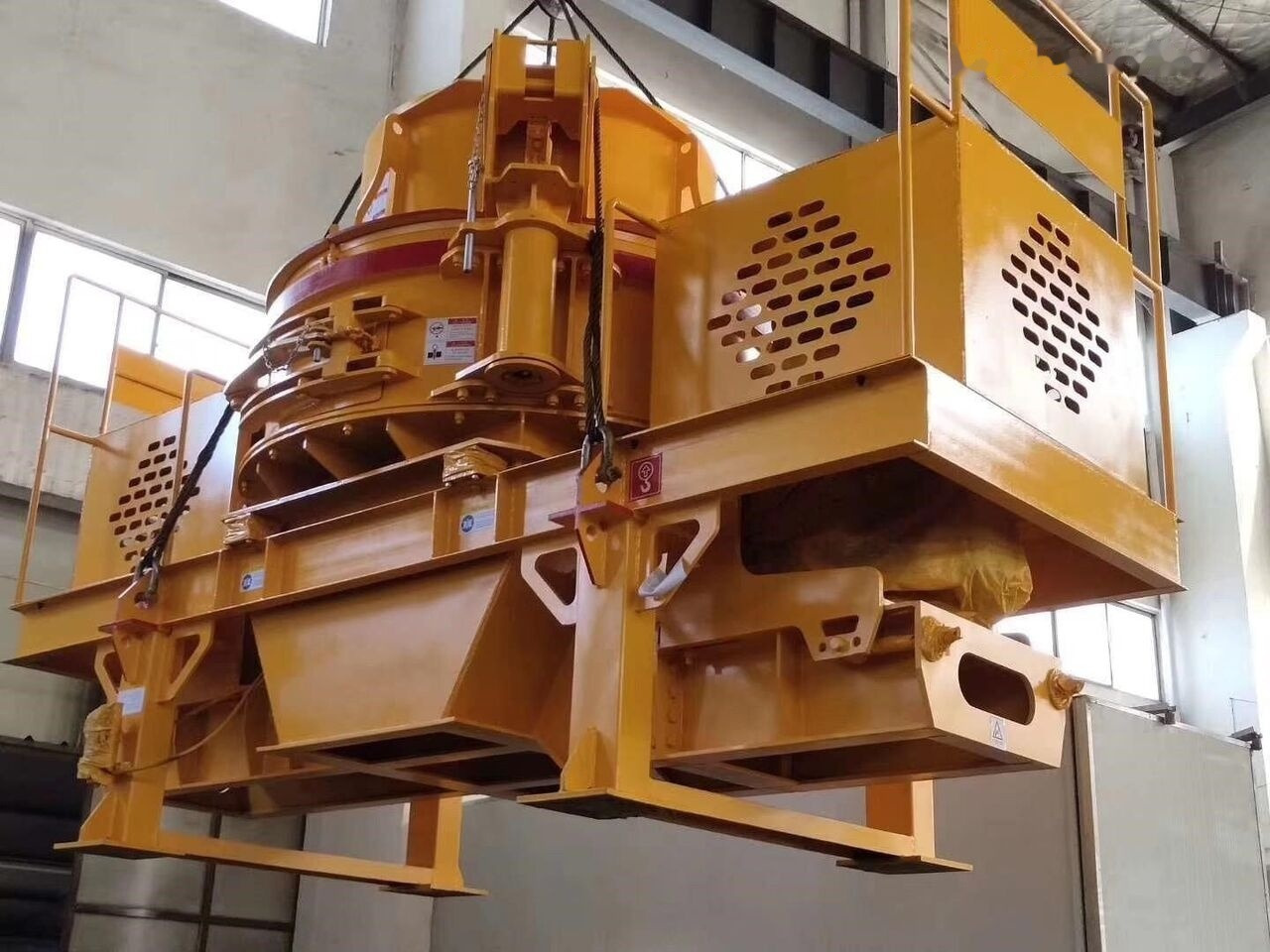 Kinglink KL10 Vertical Shaft Impact Crusher - Slagbreker: afbeelding 4 Kinglink KL10 Vertical Shaft Impact Crusher - Slagbreker: afbeelding 4
