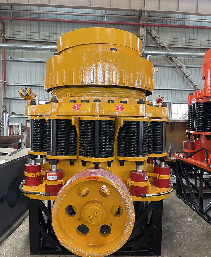 Kinglink KL1300 4.25FT Hydraulic Copper Stone Cone Crusher (4 1/4 Feet) - Kegelbreker: afbeelding 1 Kinglink KL1300 4.25FT Hydraulic Copper Stone Cone Crusher (4 1/4 Feet) - Kegelbreker: afbeelding 1