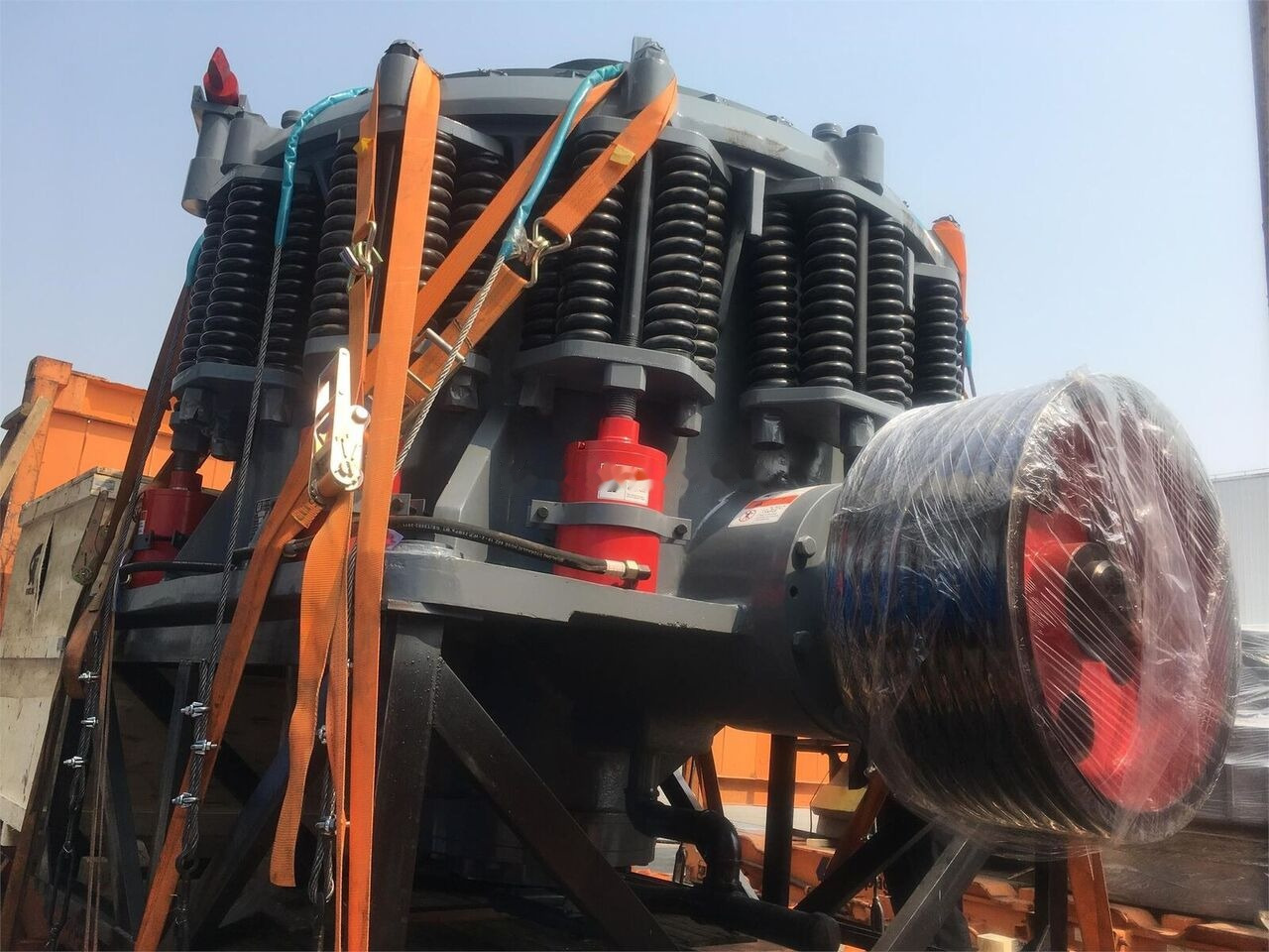 Kinglink KLC1500 5 Ft Cone Crusher | Ore | Mining - Kegelbreker: afbeelding 3 Kinglink KLC1500 5 Ft Cone Crusher | Ore | Mining - Kegelbreker: afbeelding 3