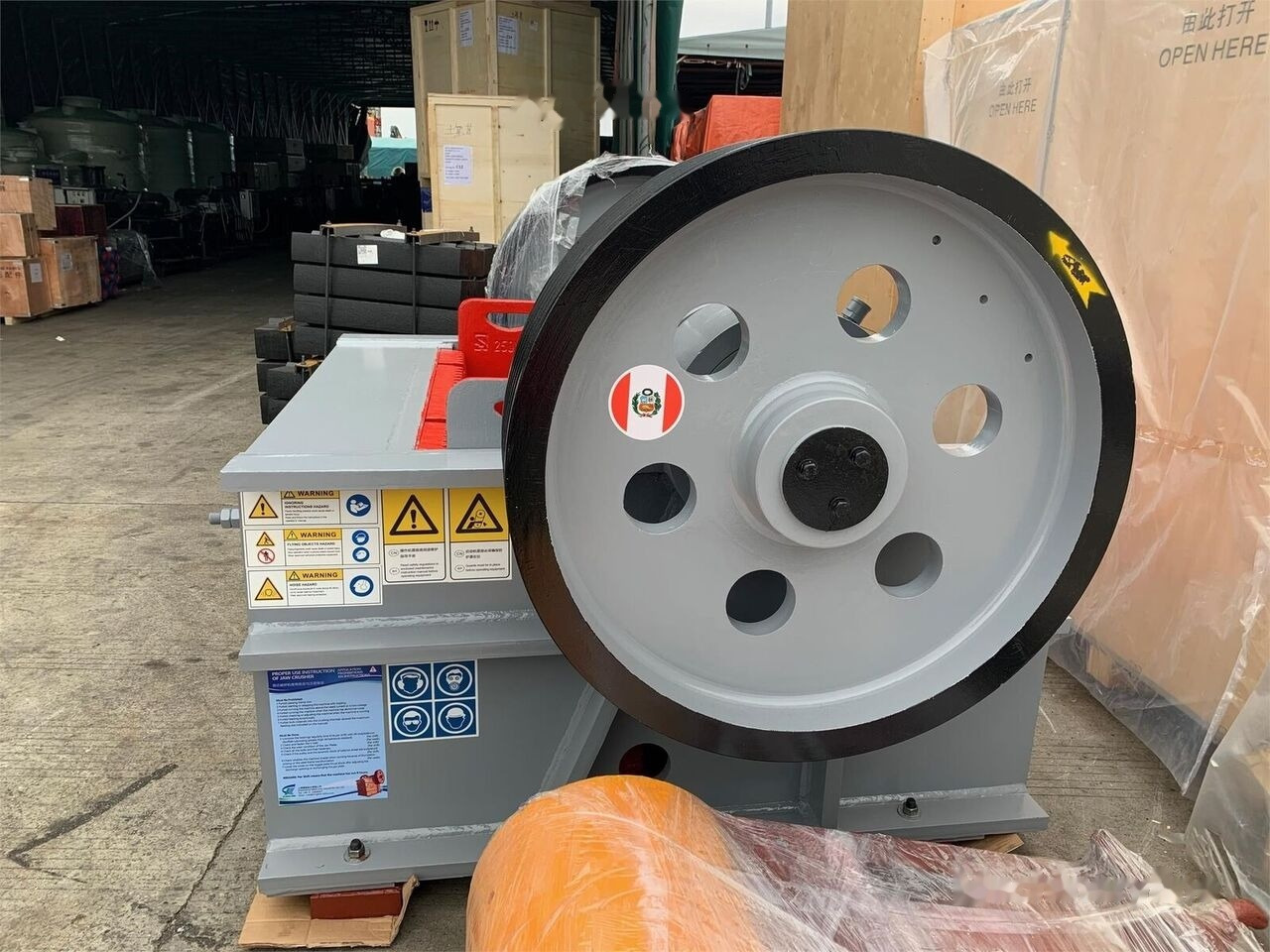 Kinglink PEX 10X47 Fine Stone Jaw Crusher for Concrete Batching Plant - Kaakbreker: afbeelding 2 Kinglink PEX 10X47 Fine Stone Jaw Crusher for Concrete Batching Plant - Kaakbreker: afbeelding 2