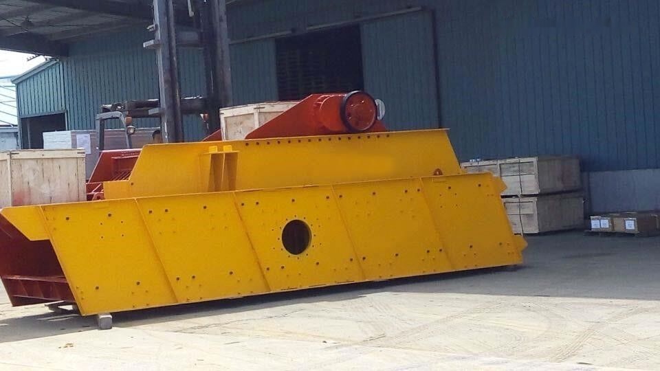 Kinglink ZSW490x110 Linear Vibrating Feeder - Mijnbouw machine: afbeelding 4 Kinglink ZSW490x110 Linear Vibrating Feeder - Mijnbouw machine: afbeelding 4