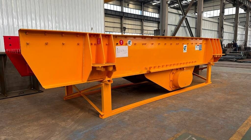 Kinglink ZSW600X130 Alimentateur vibrant pour pierres - Mijnbouw machine: afbeelding 4 Kinglink ZSW600X130 Alimentateur vibrant pour pierres - Mijnbouw machine: afbeelding 4