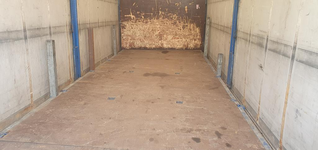 7.20m LENGTH X 2.15m HEIGHT X 2.45m WIDTH - Schuifzeilen laadbak: afbeelding 5 7.20m LENGTH X 2.15m HEIGHT X 2.45m WIDTH - Schuifzeilen laadbak: afbeelding 5