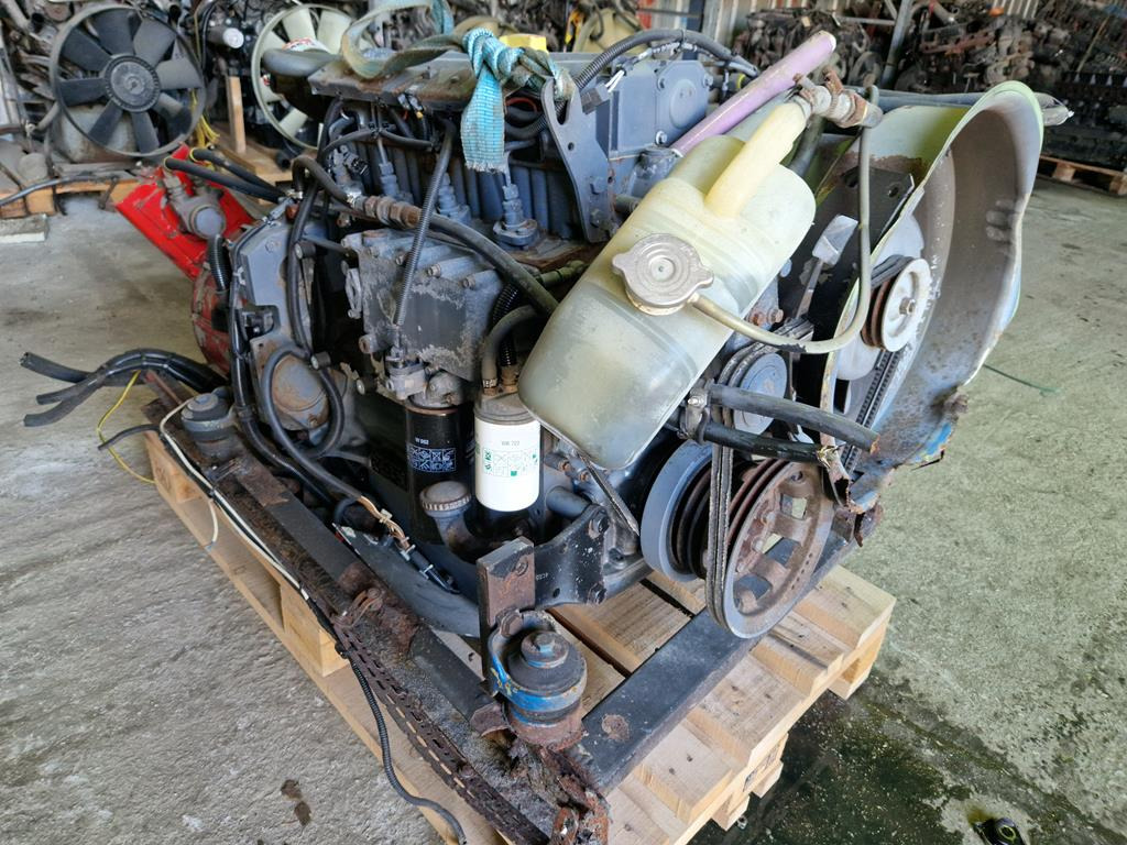 DEUTZ BF4M 1013 WITH HYDRO - Motor voor Vrachtwagen: afbeelding 2 DEUTZ BF4M 1013 WITH HYDRO - Motor voor Vrachtwagen: afbeelding 2