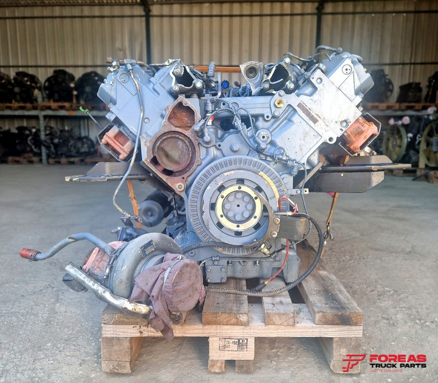 MAN V12 MARINE ENGINE EURO 3 - Motor: afbeelding 2 MAN V12 MARINE ENGINE EURO 3 - Motor: afbeelding 2