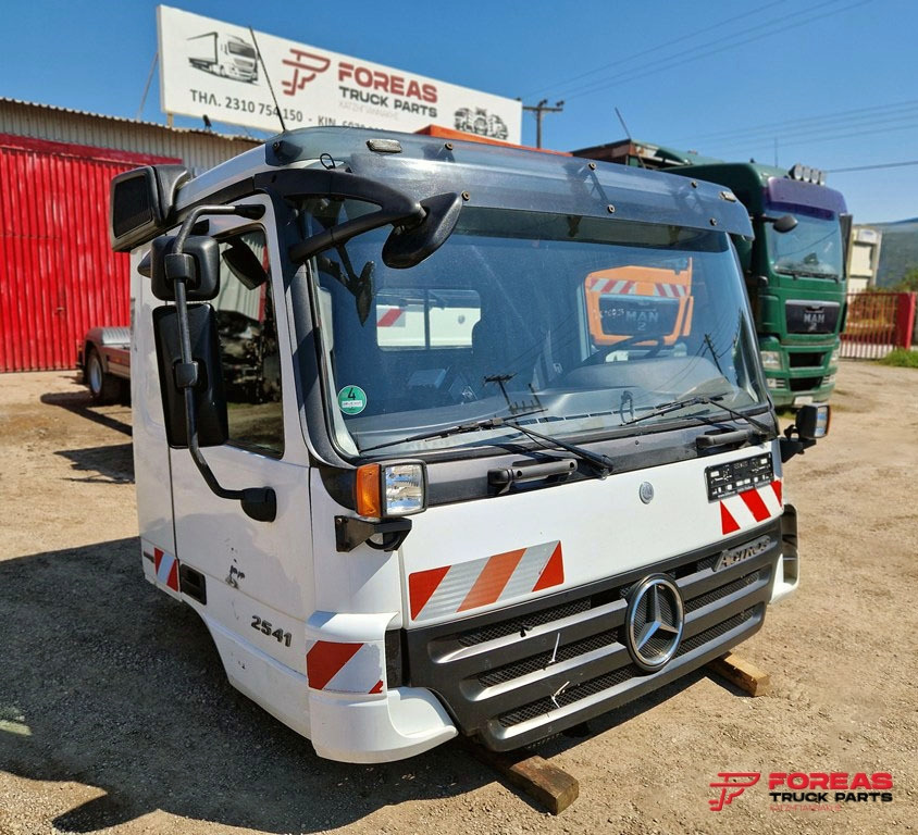 MERCEDES ACTROS MP2 MEDIUM - Cabine: afbeelding 1 MERCEDES ACTROS MP2 MEDIUM - Cabine: afbeelding 1
