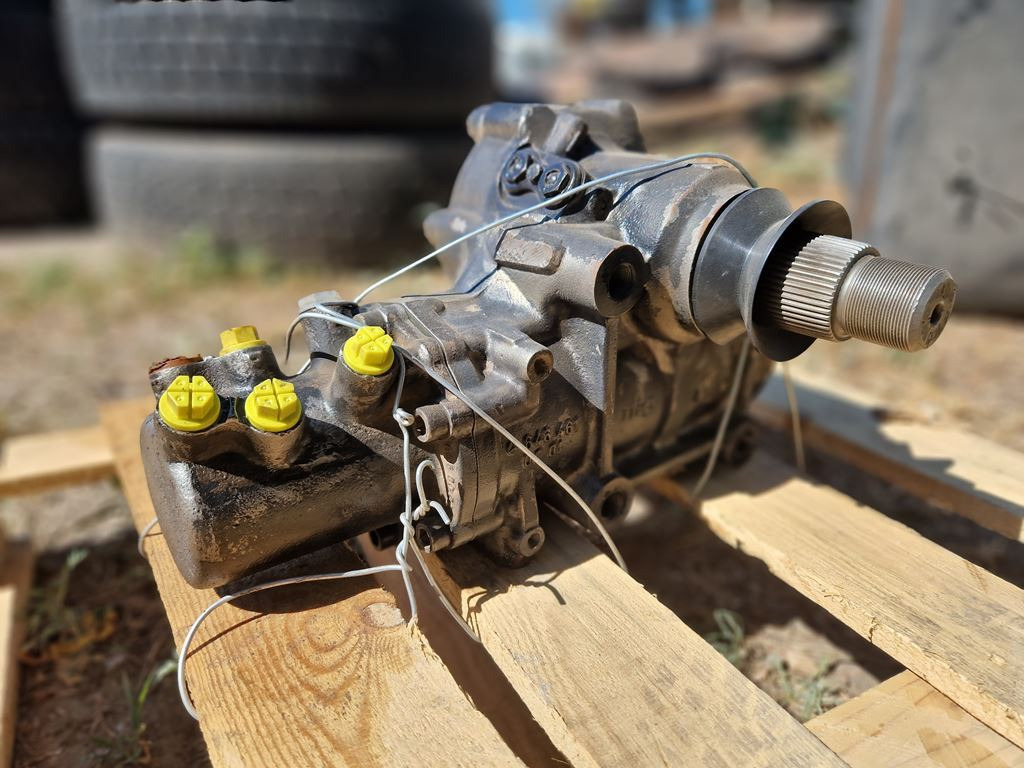 MERCEDES-BENZ ACTROS 4 AXLE - REFURBISHED - Stuurhuis voor Vrachtwagen: afbeelding 2 MERCEDES-BENZ ACTROS 4 AXLE - REFURBISHED - Stuurhuis voor Vrachtwagen: afbeelding 2