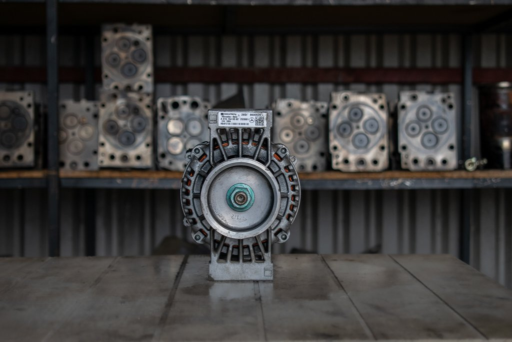 MERCEDES-BENZ ACTROS MP IV - EURO VI - Dynamo voor Vrachtwagen: afbeelding 2 MERCEDES-BENZ ACTROS MP IV - EURO VI - Dynamo voor Vrachtwagen: afbeelding 2