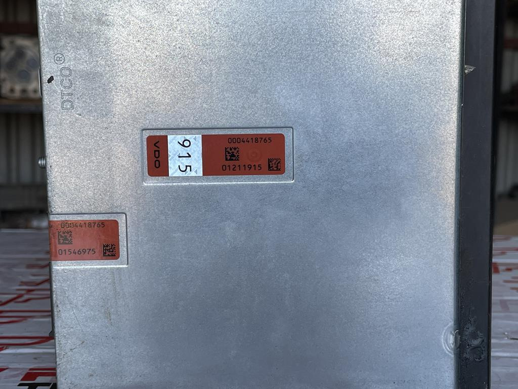 MERCEDES-BENZ ACTROS MP4 - Tachograph voor Vrachtwagen: afbeelding 5 MERCEDES-BENZ ACTROS MP4 - Tachograph voor Vrachtwagen: afbeelding 5