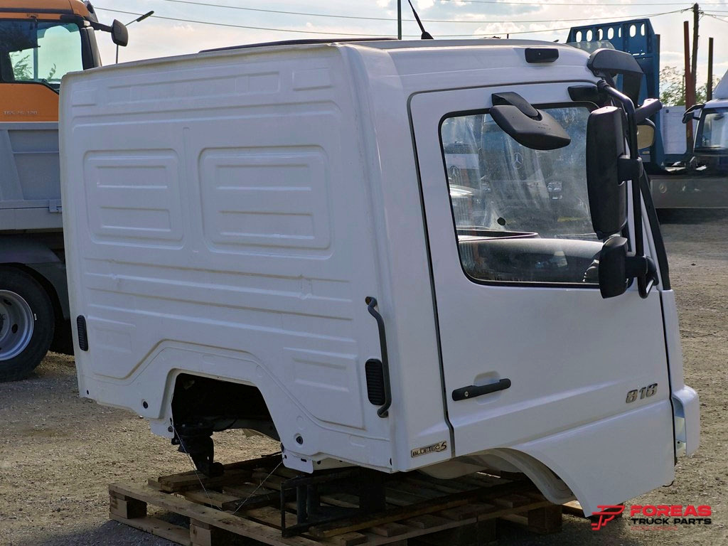 MERCEDES-BENZ ATEGO 2 818 - Cabine voor Vrachtwagen: afbeelding 5 MERCEDES-BENZ ATEGO 2 818 - Cabine voor Vrachtwagen: afbeelding 5