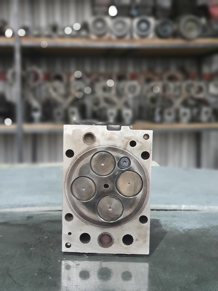 MERCEDES-BENZ AXOR OM 457 EURO III - Cilinderkop voor Vrachtwagen: afbeelding 1 MERCEDES-BENZ AXOR OM 457 EURO III - Cilinderkop voor Vrachtwagen: afbeelding 1