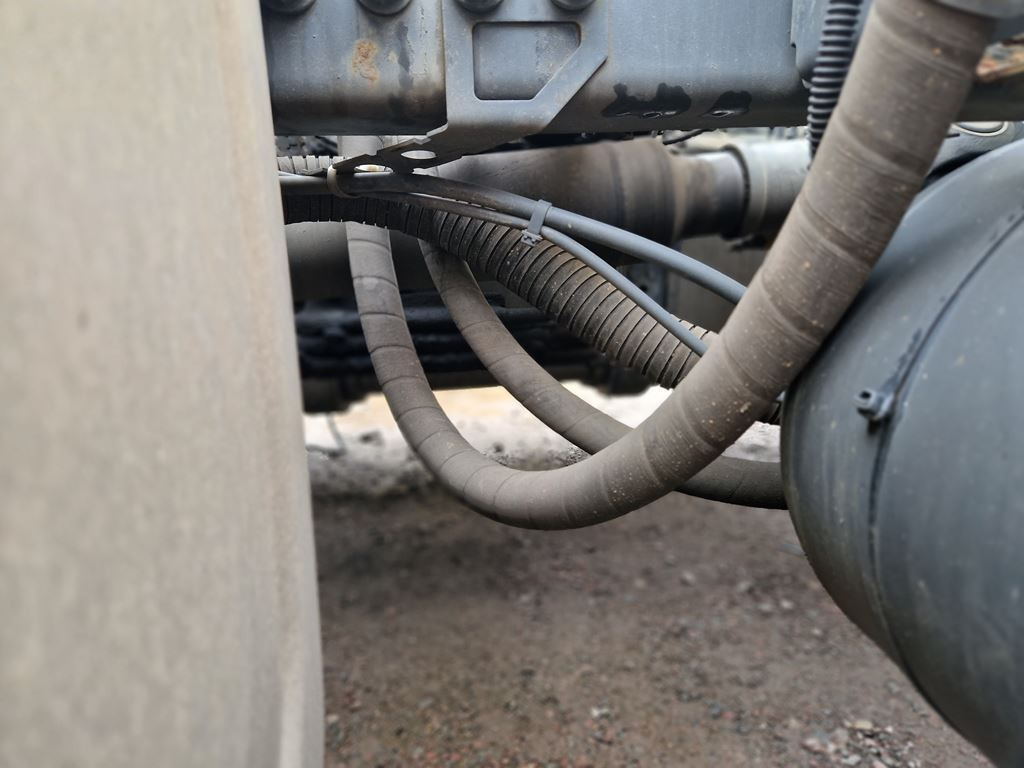 MERCEDES-BENZ HYDRAULIC OVERTURN SYSTEM FOR ACTROS MP4 - Hydraulica voor Vrachtwagen: afbeelding 4 MERCEDES-BENZ HYDRAULIC OVERTURN SYSTEM FOR ACTROS MP4 - Hydraulica voor Vrachtwagen: afbeelding 4