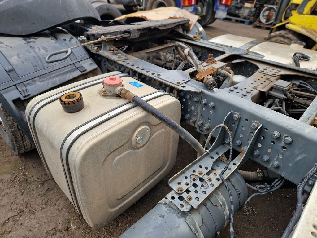 MERCEDES-BENZ HYDRAULIC OVERTURN SYSTEM FOR ACTROS MP4 - Hydraulica voor Vrachtwagen: afbeelding 1 MERCEDES-BENZ HYDRAULIC OVERTURN SYSTEM FOR ACTROS MP4 - Hydraulica voor Vrachtwagen: afbeelding 1