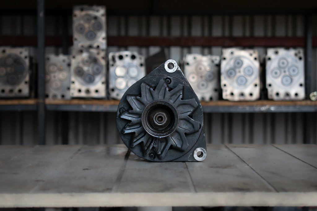 MERCEDES-BENZ MRS 381-389 - Dynamo voor Vrachtwagen: afbeelding 2 MERCEDES-BENZ MRS 381-389 - Dynamo voor Vrachtwagen: afbeelding 2