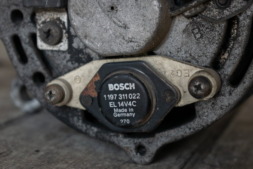 MERCEDES-BENZ MRS 381-389 - Dynamo voor Vrachtwagen: afbeelding 4 MERCEDES-BENZ MRS 381-389 - Dynamo voor Vrachtwagen: afbeelding 4